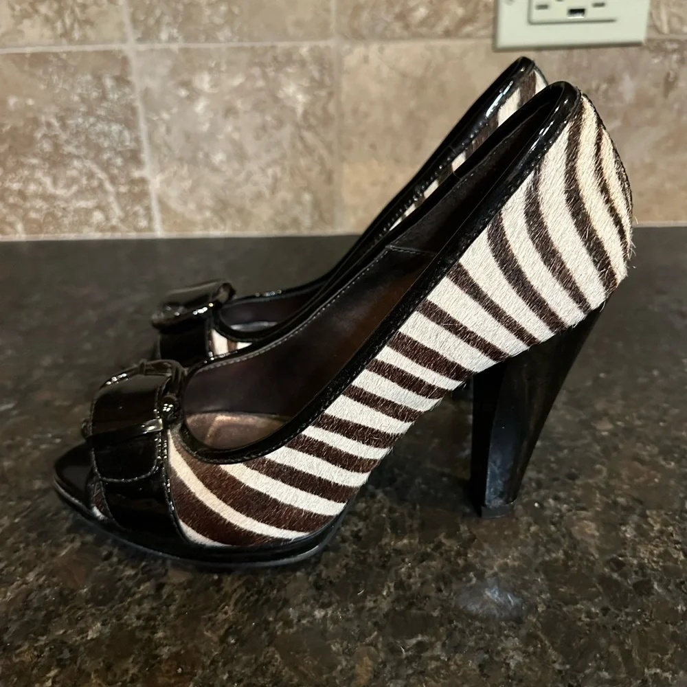 Isola Zebra Print Peep Toe Heels with Black Accents - Picture 4 of 6